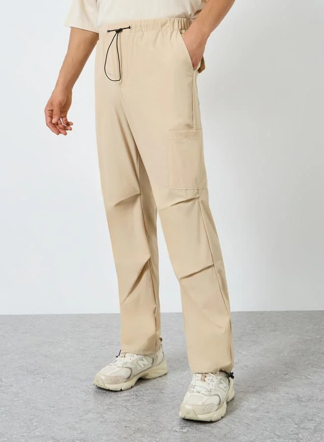 ستايلي بنطال كارجو بقصة مريحة وستايل ستريت وير